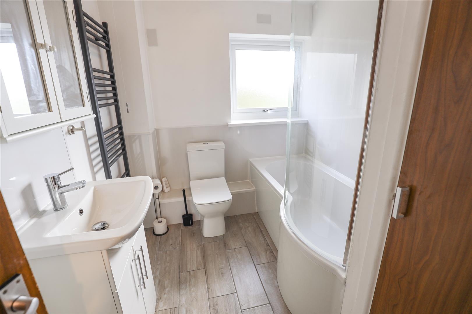 16 Harding Close, Boverton, Llantwit Major, Vale of Glamorgan, CF61 1GX